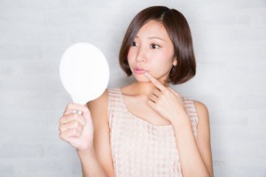 リップを塗るとき気になる